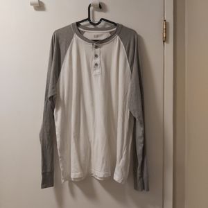 Men's Long Sleeve Henley (Size L)